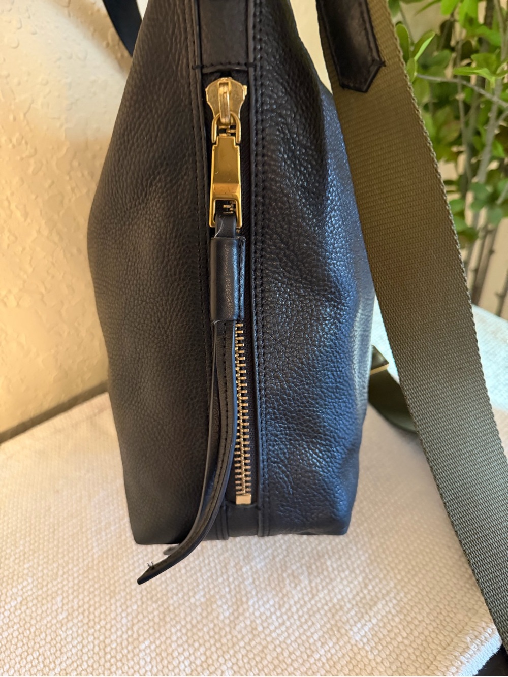Fossil Black Genuine Leather Hobo Shoulder Crossbody Bag - Picture 2 of 6